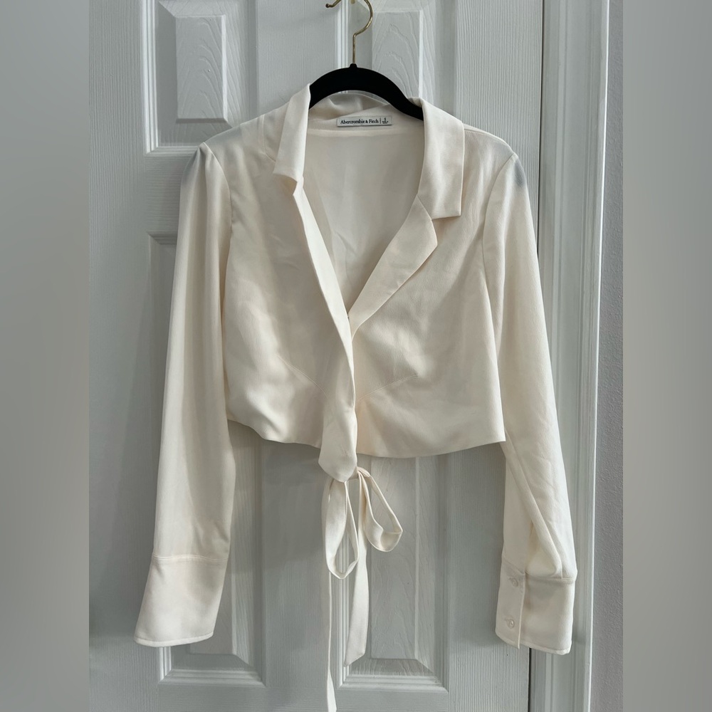 Abercrombie & Fitch Long Sleeve Wrap Tie Blouse – Size Small